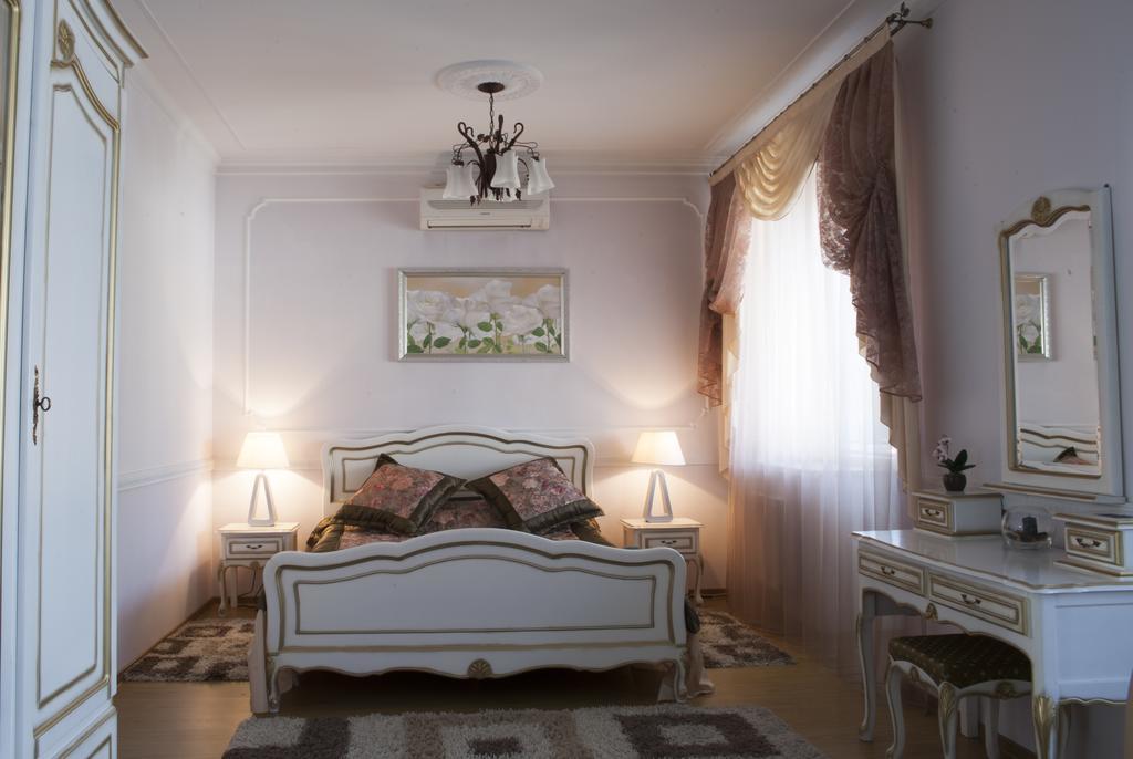 Majami Hotel Chişinau Exteriör bild