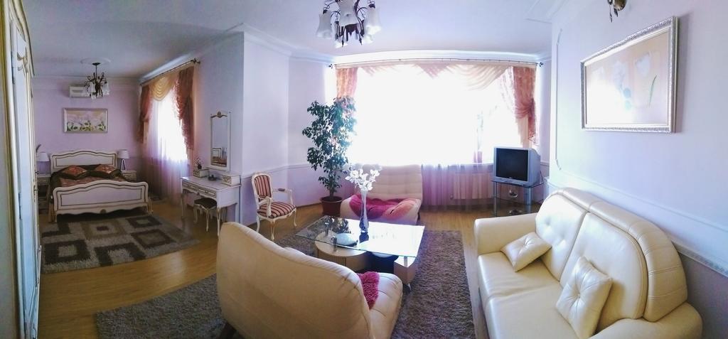 Majami Hotel Chişinau Exteriör bild